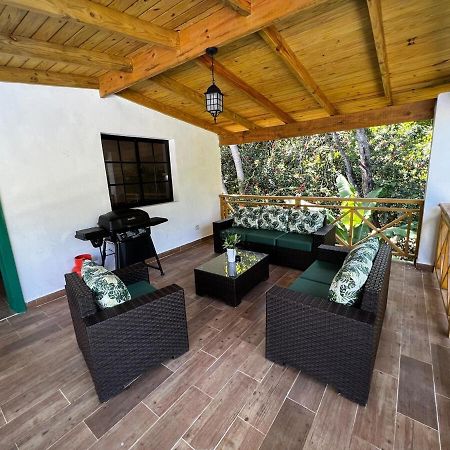 Jarabacoa Villas With Private Pool And Parking Eksteriør bilde