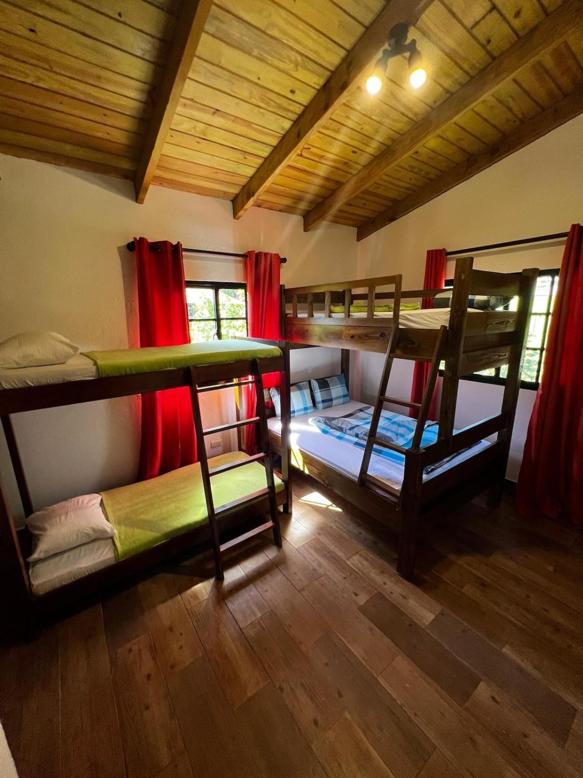 Jarabacoa Villas With Private Pool And Parking Eksteriør bilde