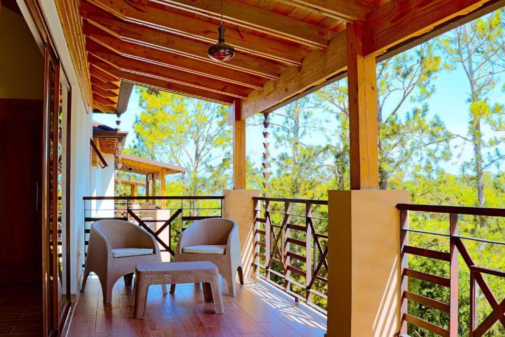 Jarabacoa Villas With Private Pool And Parking Eksteriør bilde